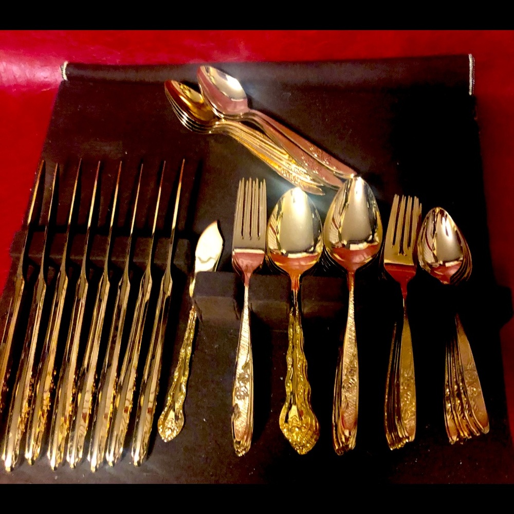 Gold Flatware Ekco Eterna Flatware Set